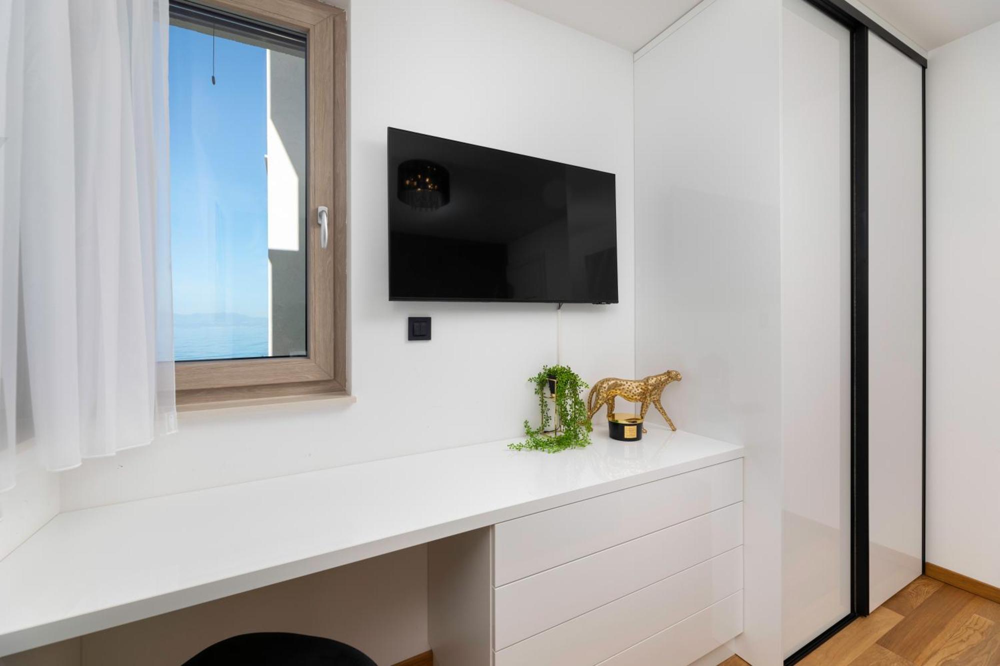 Villa Njivice Apartman Marina 外观 照片