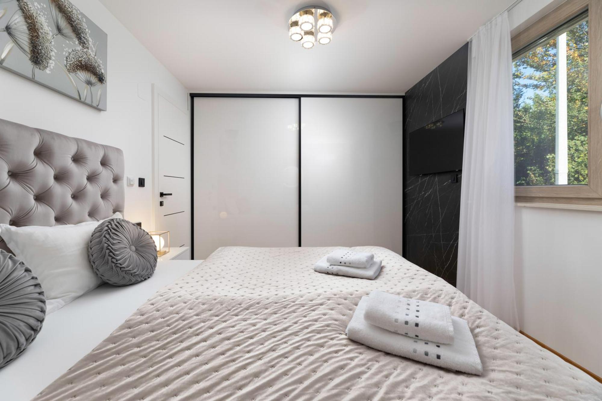 Villa Njivice Apartman Marina 外观 照片