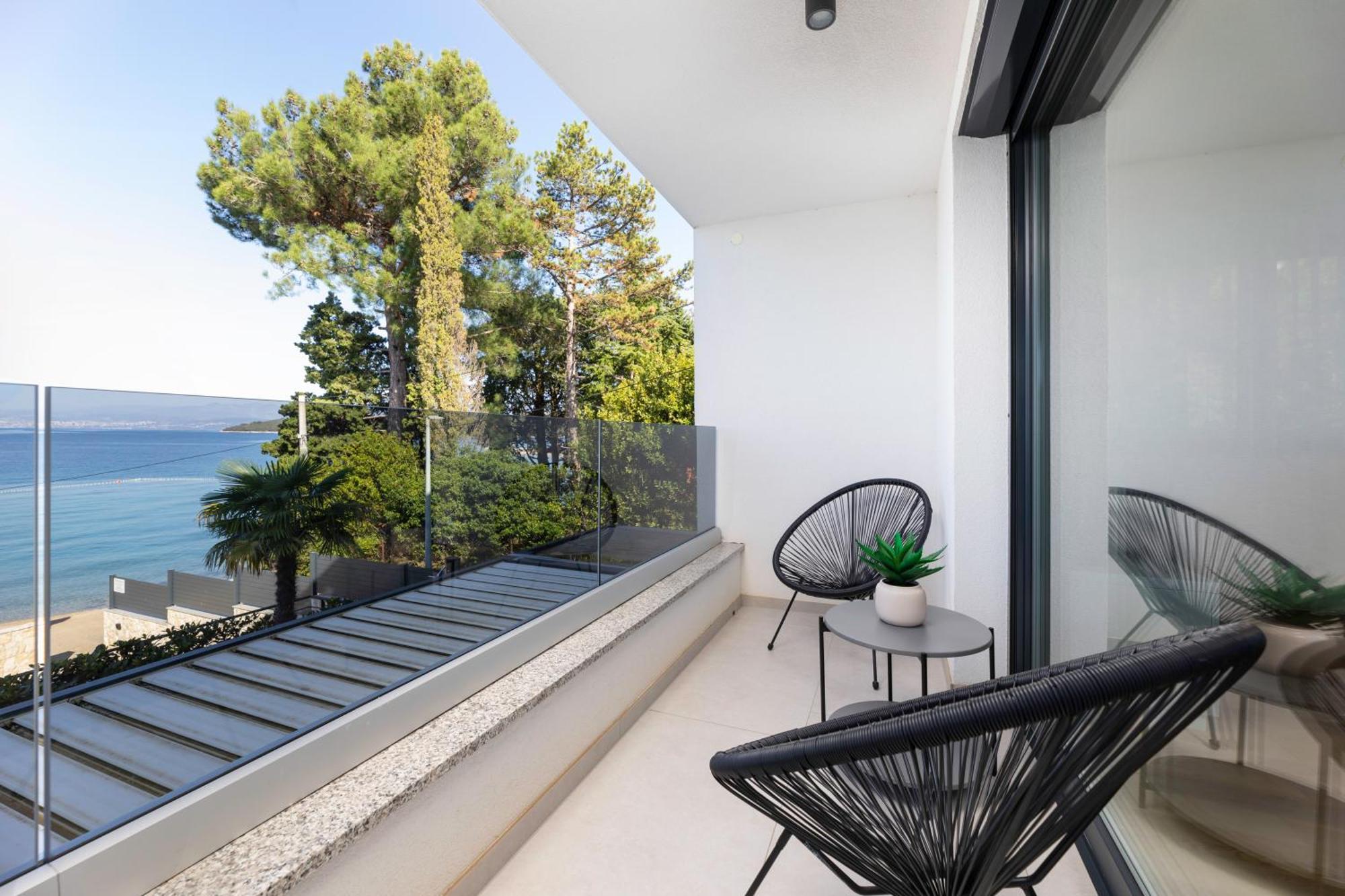 Villa Njivice Apartman Marina 外观 照片