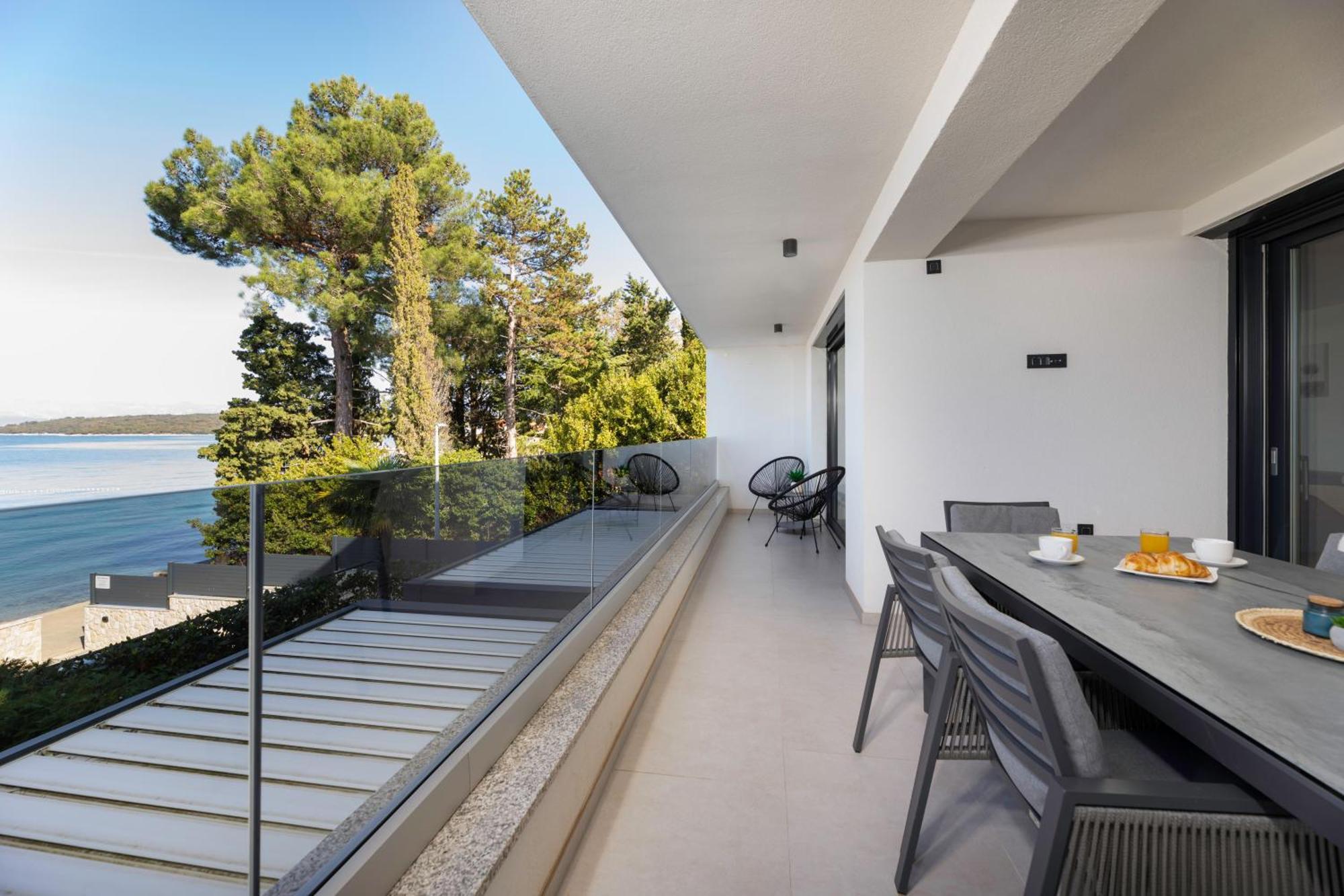 Villa Njivice Apartman Marina 外观 照片